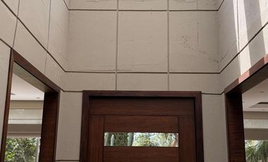 VENTA Casa de 4 habitaciones en Urb. Privada. Arrayanes, Puembo