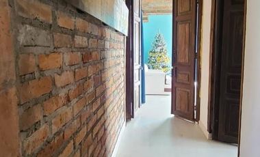 Casa en renta con vista espectacular a Challuabamba, Cuenca, y Azogues