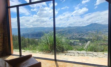 Casa en renta con vista espectacular a Challuabamba, Cuenca, y Azogues