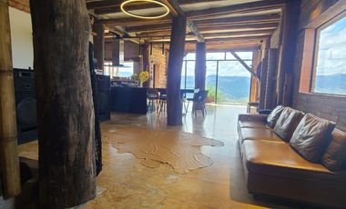 Casa en renta con vista espectacular a Challuabamba, Cuenca, y Azogues