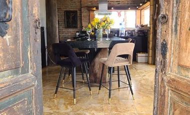 Casa en renta con vista espectacular a Challuabamba, Cuenca, y Azogues