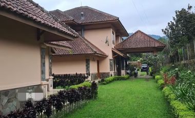 DIJUAL VILLA BAGUS STRATEGIS DI CILOTO PUNCAK