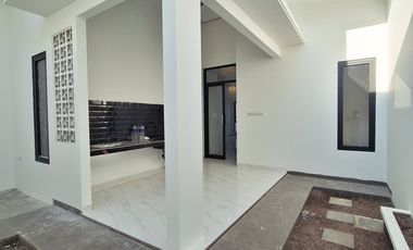 DIJUAL RUMAH MEWAH MAHKOTA TOWNHOUSE TANJUNG SENENG