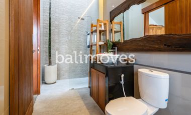 Villa Dua Kamar Tidur di Renon