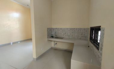 Rumah Bagus Luas Siap Huni di Karangasem Solo dekat ATMI dan UMS