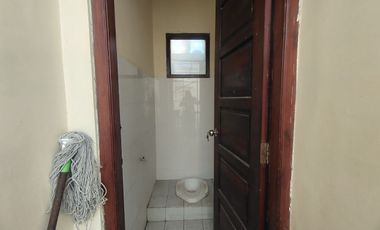 Rumah Bagus Luas Siap Huni di Karangasem Solo dekat ATMI dan UMS