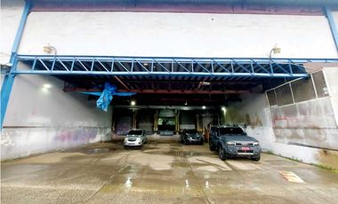 ALQUILER GALERA 1600M2 CON OFICINAS EN LOS NGELES BETANIA