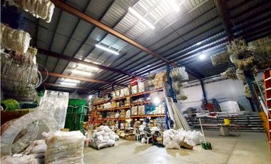 ALQUILER GALERA 1600M2 CON OFICINAS EN LOS NGELES BETANIA