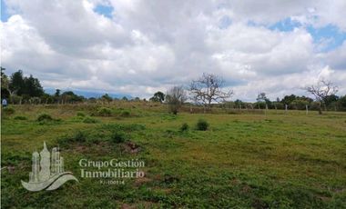 SE VENDE LOTE 1200m2