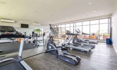 Casa en AMPLIA en Brisas del Golf, PH Victoria Paseo del Norte 5 HAB.