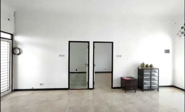 Rumah Besar Bagus dan Murah, Siap Huni, Puri Indah, Sidoarjo Kota