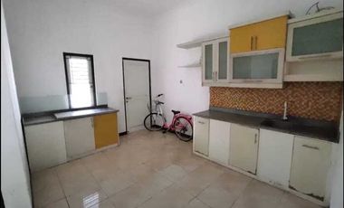 Rumah Besar Bagus dan Murah, Siap Huni, Puri Indah, Sidoarjo Kota