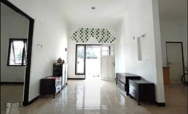 Rumah Besar Bagus dan Murah, Siap Huni, Puri Indah, Sidoarjo Kota