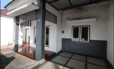 Rumah Besar Bagus dan Murah, Siap Huni, Puri Indah, Sidoarjo Kota