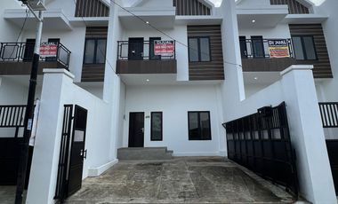 RUMAH BARU 2 LANTAI TIPE 105/140 - KENTEN FREE PAJAK PALEMBANG NEGO