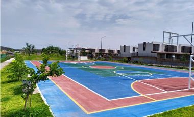 CASA EN VENTA  CON SEGURIDAD ALBERCA  Y AMENIDADES AYALA MORELOS