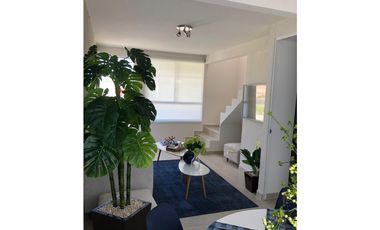 CASA EN VENTA  CON SEGURIDAD ALBERCA  Y AMENIDADES AYALA MORELOS