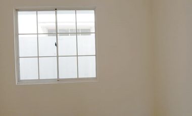 Disewakan Rumah Green Lake City West Europe 4x15m,2lt,Harga Rp.50jt/th