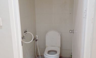 Disewakan Rumah Green Lake City West Europe 4x15m,2lt,Harga Rp.50jt/th