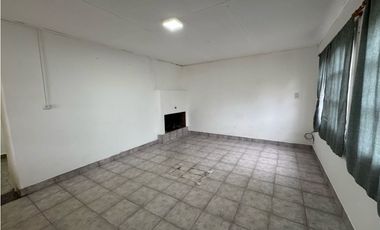 Vendo Casa En Caseros, Entre Ríos.