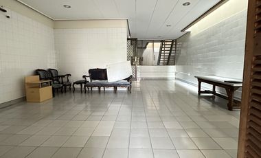 Disewakan Rumah siap huni lokasi elit di Kelapa Gading