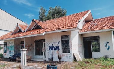 DISEWAKAN MURAH EX-RUMAH DINAS GUNUNG SARI, SURABAYA