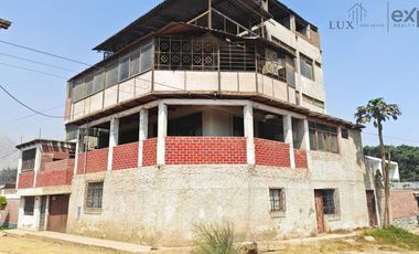 Casa como Terreno en venta en Chaclacayo