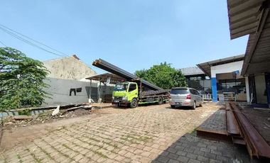 Pinggir jalan H Djole pasar bantar gebang bekasi