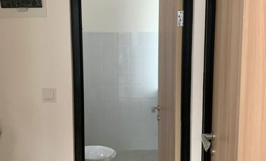 Rumah Minimalis Modern di Cluster Waterfront Lippo Cikarang, 45Jt/Thn