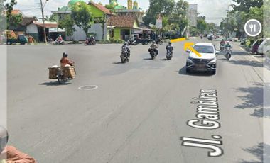 TANAH LUAS, DI UMBULHARJO SLEMAN, DEKAT GEMBIRA LOKA