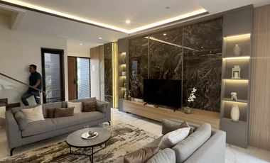 jual rumah Baru dipermata hijau,Kebon jeruk, senayan. modern smarthome