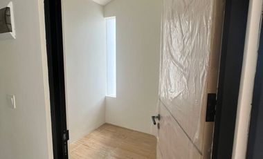 Rumah di Cluster Cendana Lippo Karawaci Tangerang