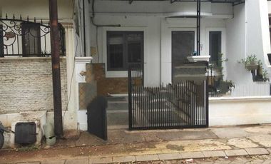 Rumah sewa kompleks nyaman bebas banjir Villa permata