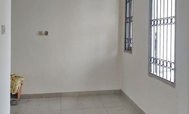 Rumah sewa kompleks nyaman bebas banjir Villa permata