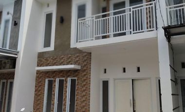 Jual Rumah Mewah dan Strategis di Bintaro Deplu Bebas Banjir