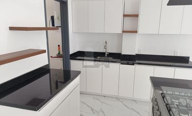 Casa en Venta 3 recs 3.5 baños, Arbolada Cancun Quintana Roo
