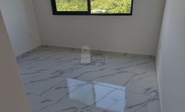 Casa en Venta 3 recs 3.5 baños, Arbolada Cancun Quintana Roo