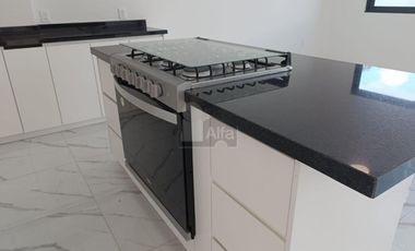 Casa en Venta 3 recs 3.5 baños, Arbolada Cancun Quintana Roo