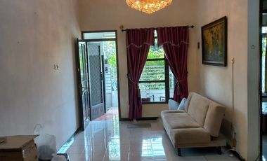 DISEWAKAN RUMAH BAGUS DI PERUMAHAN FAJAR INDAH