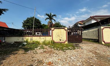 Rumah Besar Halaman Luas Di Duren Sawit Jaktim Banyak Usaha Sekitar