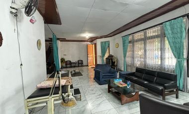 Rumah Besar Halaman Luas Di Duren Sawit Jaktim Banyak Usaha Sekitar