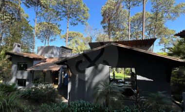 La Monarca Casa en condominio en renta en Avándaro