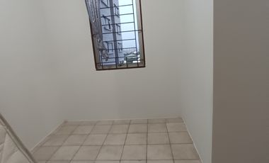 Unit 3 Kamar Baru Renovasi 72 m2 Kelapa Gading