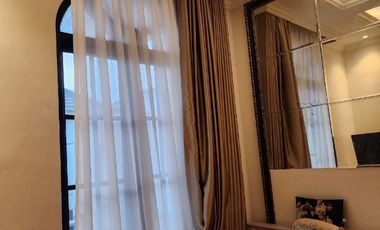 Rumah Mewah Turun Harga  di Komplek Mainroad Ters Jakarta Antapani