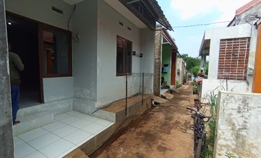 Disewakan rumah bisa bulanan di sayap Cigadung, Dago Hill Bandung. 