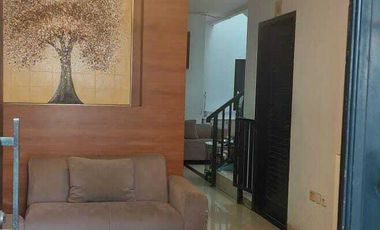 DISEWA RUMAH SIAP HUNI KELAPA GADING JAKARTA UTARA NON FURNISHED BAGUS