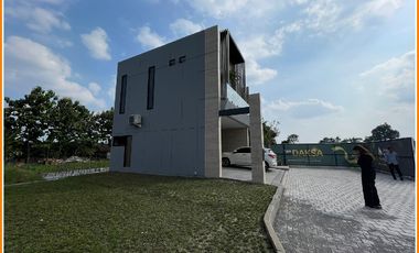 Townhouse Baru Palagan di Jongke Dekat SCH