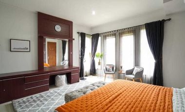 Villa adem dago pakar ada kolam renang