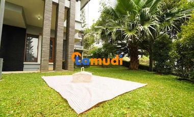 Villa adem dago pakar ada kolam renang