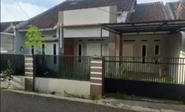 Dijual Rumah perum Subang kota